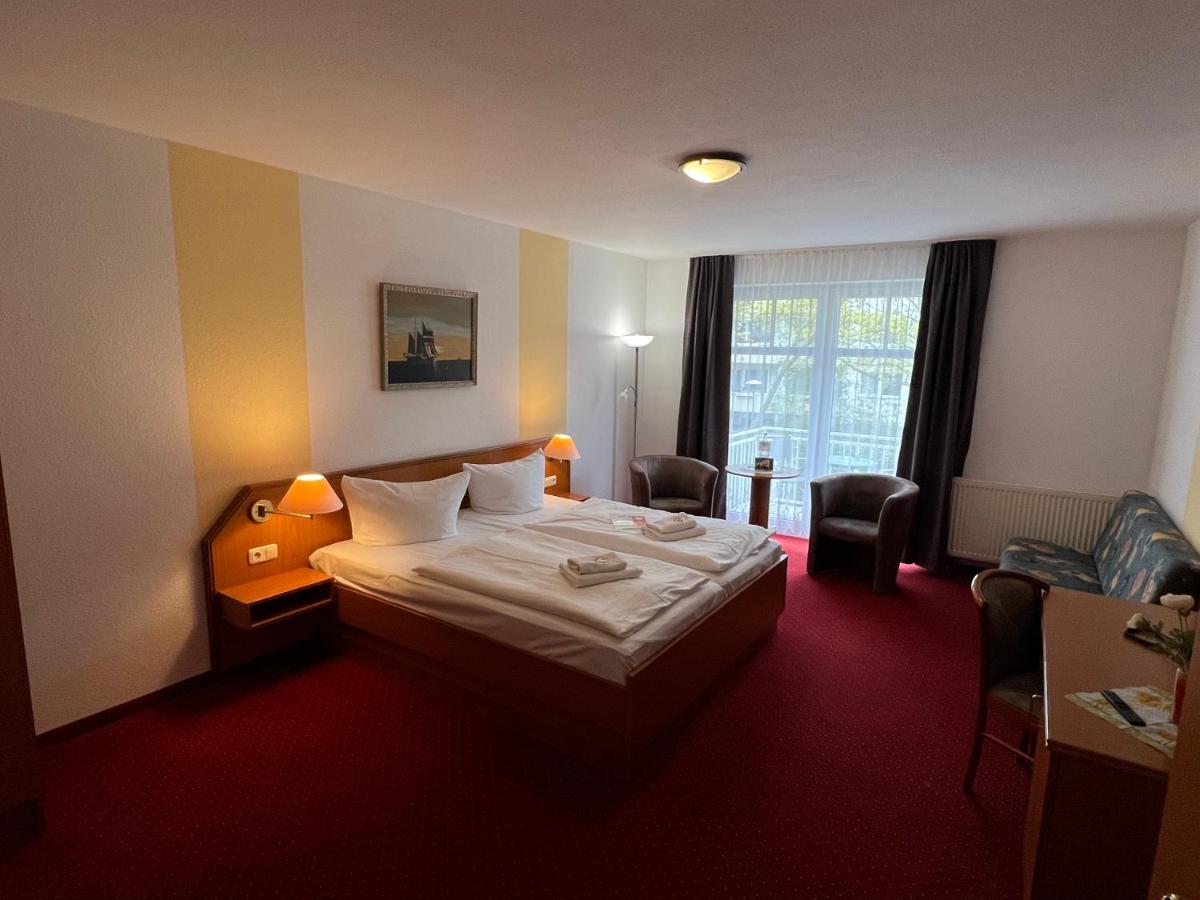 Hotel Poseidon Ostseebad Kühlungsborn 外观 照片
